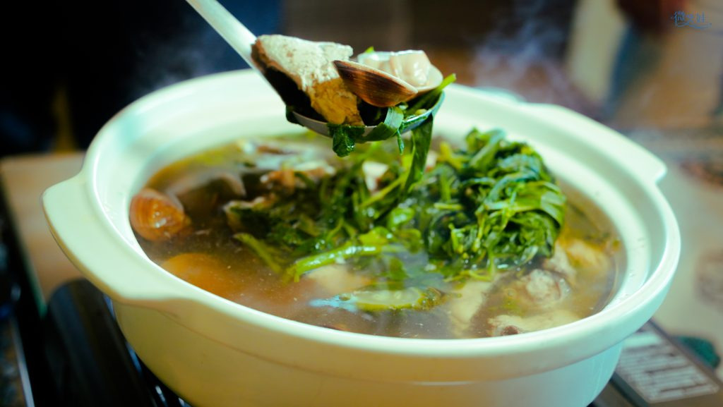 喝一口大地精華：原民專屬的野菜暖湯
