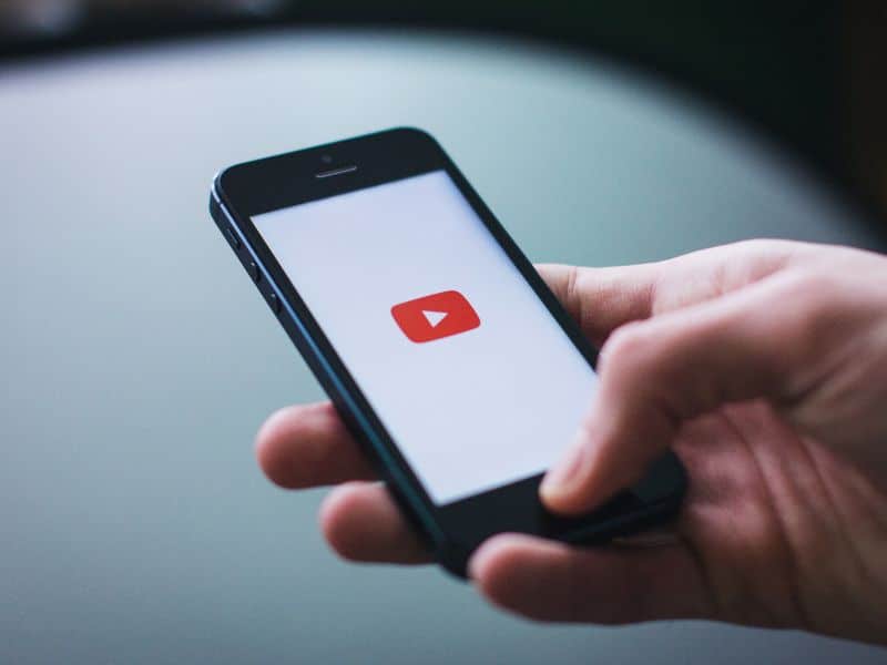 YouTube 提及為何成為 GEO 時代 AI 最愛引用的訊號?